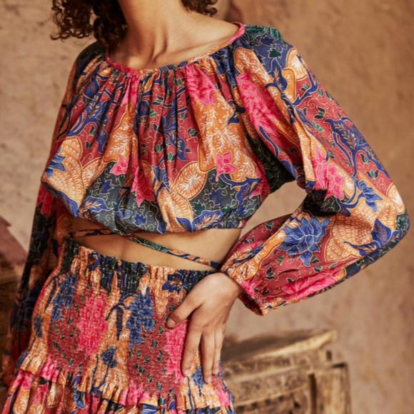 NEW CHARINA SARTE intan crop top in floral batik - Picture 1 of 1